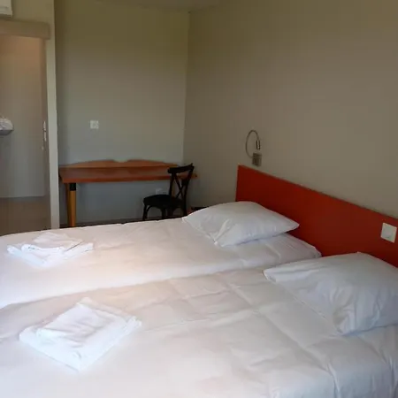 Hotel La Croix De Mille